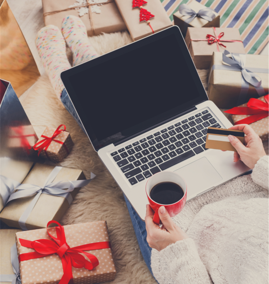 Online Christmas Shopping image